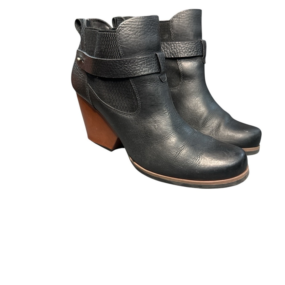 Corkys Black Leather Heeled Ankle Boots with Strap Size 9.5